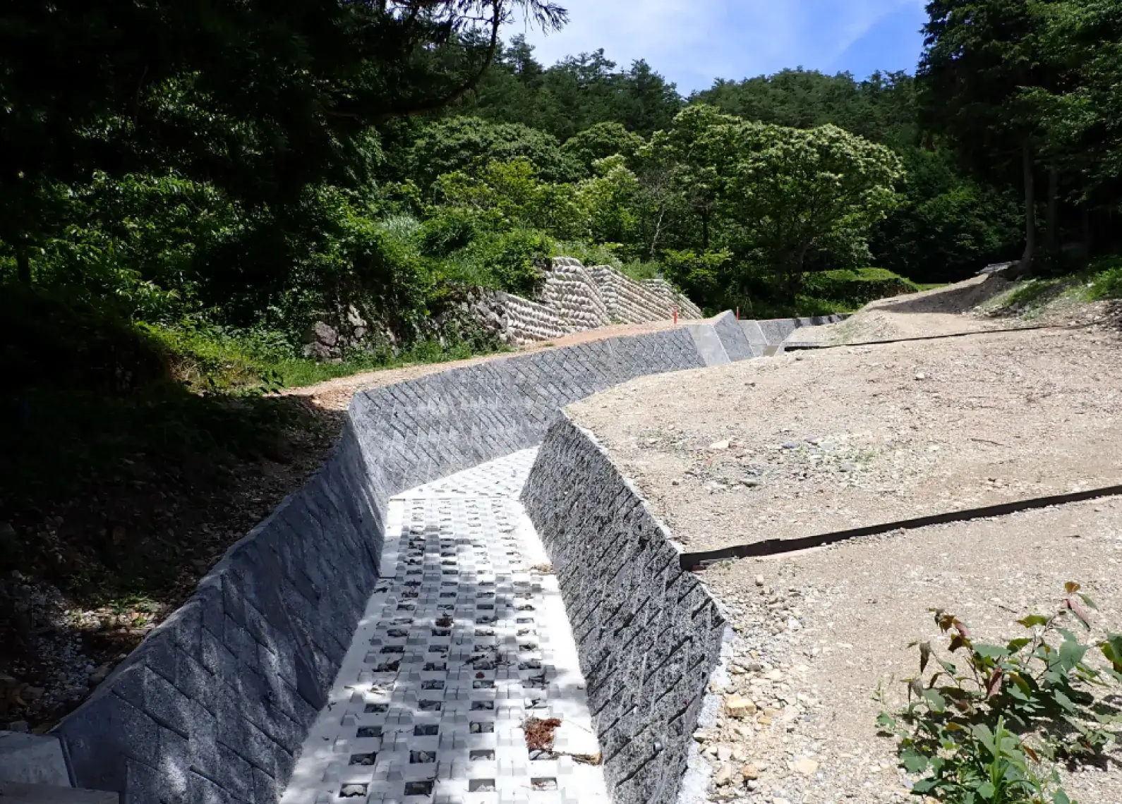 河川護岸の設計