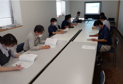 社内研修会の実施